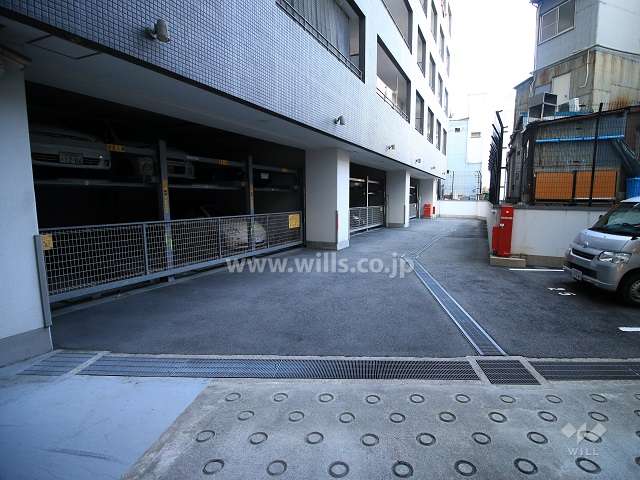 敷地内駐車場（屋内機械式）