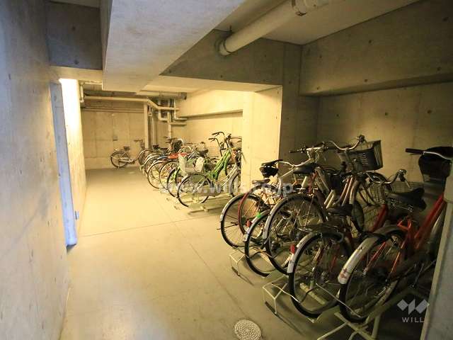 屋内駐輪場