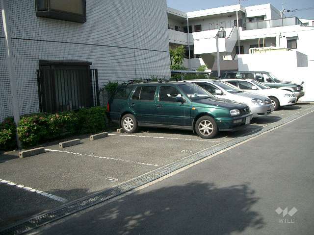 平面式の敷地内駐車場