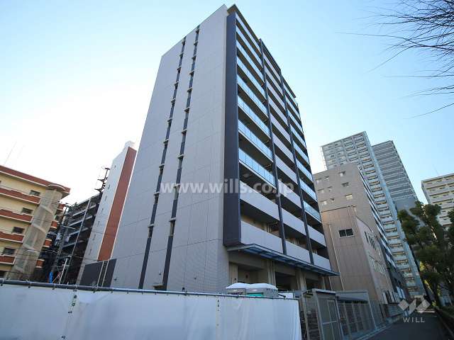 ローレルコート新大阪の外観（北西側から）