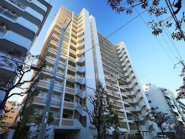 ファミール新大阪クレアステージの外観（北東側から）