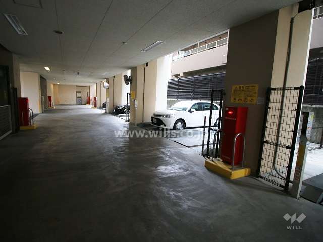 敷地内駐車場（屋外機械式）