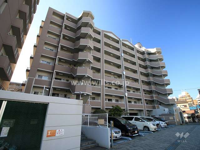 アーベイン東三国30号棟の外観（北東側から）