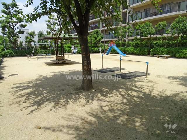 敷地南西側の公園