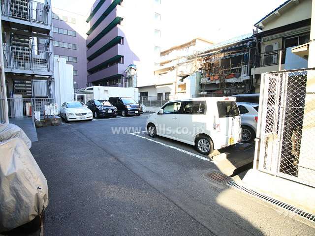 敷地内駐車場（屋外平面式）