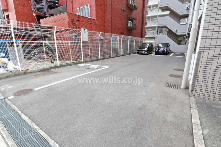 敷地内駐車場(屋外平面式)