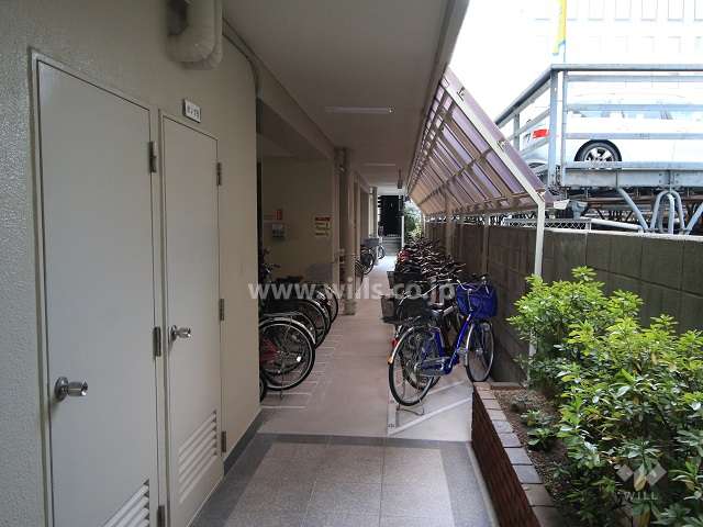 駐輪場