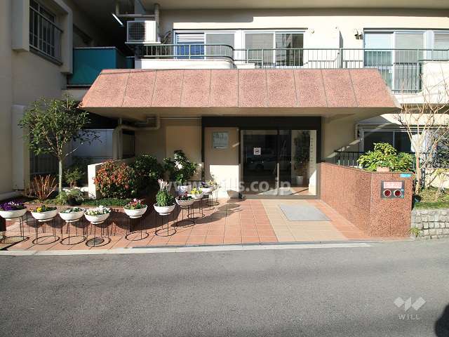 エントランスアプローチ