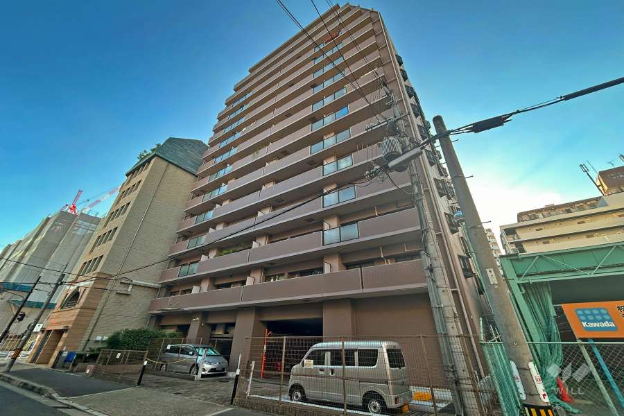 ユニライフ新大阪の外観（北東側から）