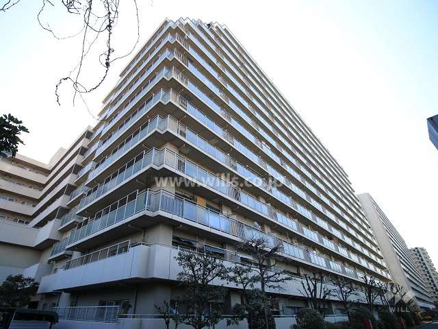 ファミールハイツ北大阪5号棟の外観（北西側から）