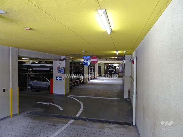 敷地内駐車場