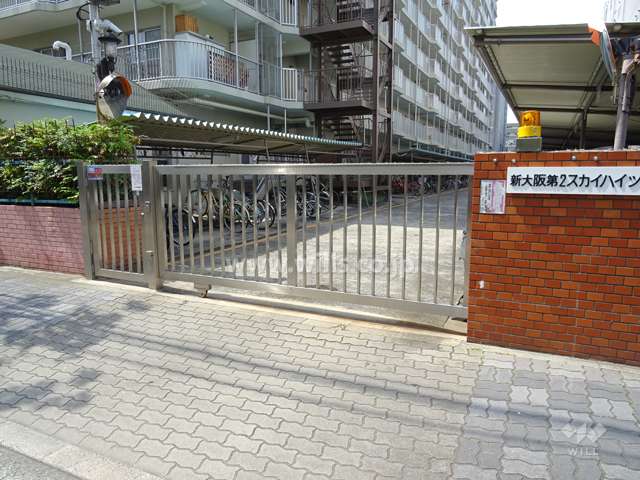 駐車場出入り口（ゲート付）