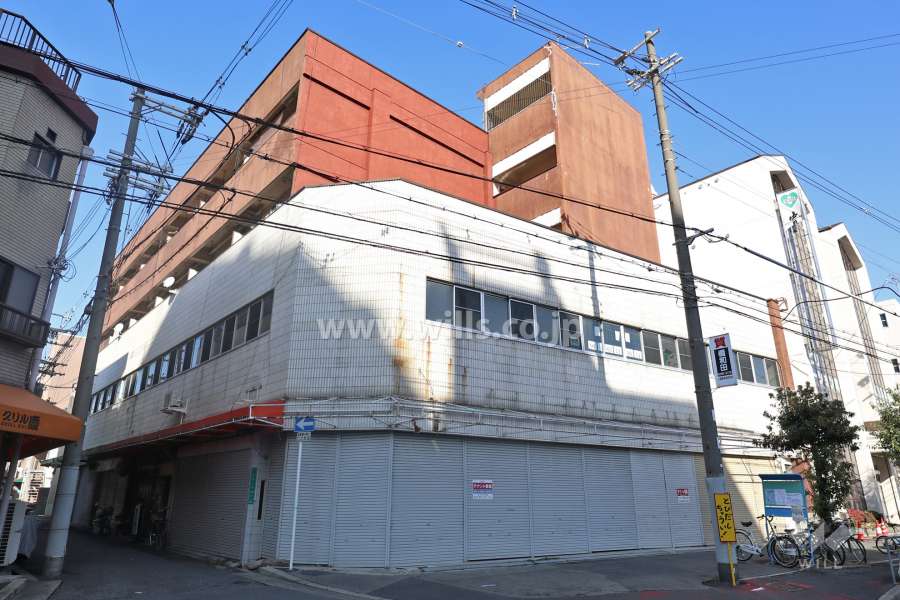 宏栄マンションの外観（南西側から）