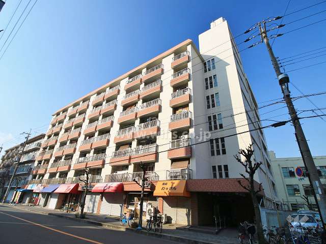 サンマンション東三国サンコーポの外観（北東側から）