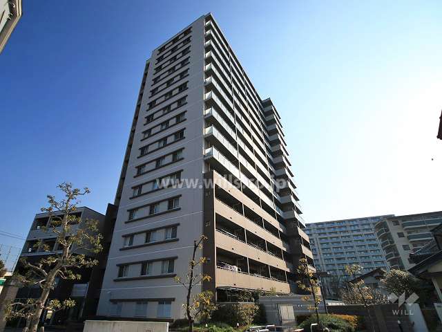 ルネシティパークス東三国の外観（南西側から）