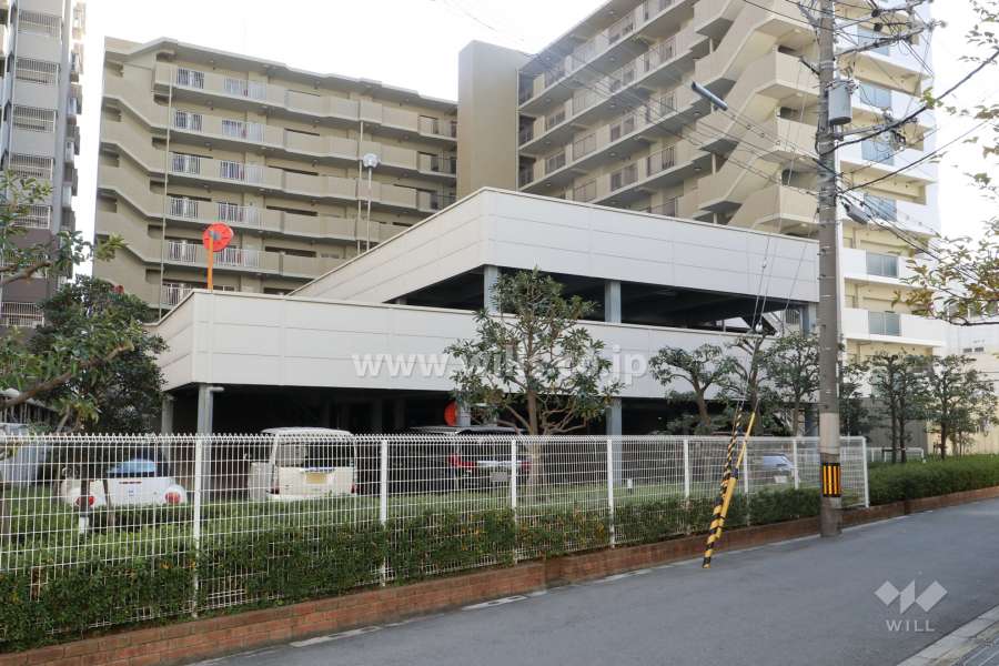 敷地内駐車場（屋内平面式・立体）