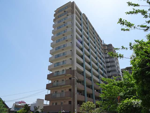 ネバーランド北大阪の外観（北側から）